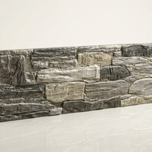 Pieza rectangular de piedra caliza con efecto piedra, textura rugosa, colores grises y beige, acabado natural.